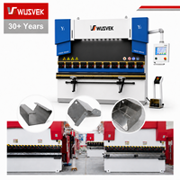 Presse plieuse CNC 80 tonnes 2500 mm hydraulique avec contrôleur E21 certifiée CE pour tôles d'aluminium et d'acier destinée aux usines de moteurs