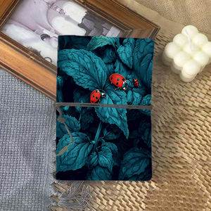 Pagine 160 quaderno Vintage con chiusura a corda ottime per gli elenchi <span class=keywords><strong>di</strong></span> inventario dei gestori <span class=keywords><strong>di</strong></span> ristoranti e gli orari del personale con <span class=keywords><strong>coccinelle</strong></span> e - Product Image 1