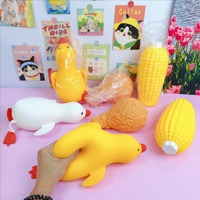 Jouet Squishy Géant Canard en Gros avec Boîte d'Affichage Couleur, Jouet à Presser Maïs Géant, Balle Anti-Stress pour Adultes, Soulagement du Stress