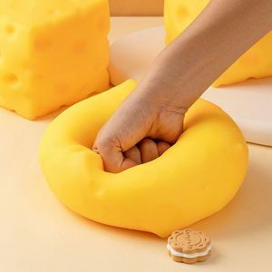 Jouet Squishy Géant en TPR en forme de Fromage, en plastique souple, sensoriel, amusant, à remontée lente, type Hamburger Mochi, pour cadeaux de fête - Product Image 2