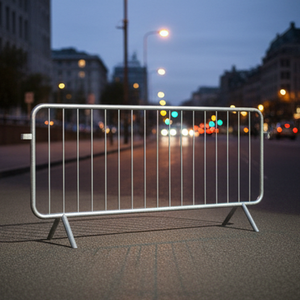 Barrière de gestion de foule portable et temporaire, hauteur 2m, longueur <span class=keywords><strong>4m</strong></span>, taille et couleur personnalisables, disponible pour les projets municipaux et aéroportuaires - Product Image 6