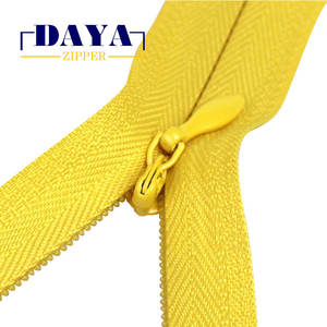 Fermeture éclair en nylon à extrémité ouverte personnalisable, ruban invisible <span class=keywords><strong>original</strong></span>, pied de fermeture éclair invisible pour pantalon <span class=keywords><strong>homme</strong></span>, chaîne longue, fermeture éclair en nylon jaune - Product Image 3