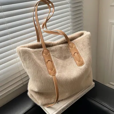 Winter fashion ladies bag faux fur tote bags large Tote purses for women 2021 handbag