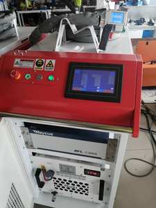 Machine <span class=keywords><strong>de</strong></span> <span class=keywords><strong>nettoyage</strong></span> au laser à double oscillation <span class=keywords><strong>Nettoyage</strong></span> au laser des façades <span class=keywords><strong>de</strong></span> maisons et <span class=keywords><strong>de</strong></span> bâtiments <span class=keywords><strong>D</strong></span>érouillage <span class=keywords><strong>de</strong></span> l'acier Élimination <span class=keywords><strong>de</strong></span> l'oxydation - Product Image 5