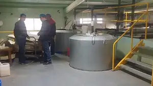 Machine de fabrication d'assiettes en pâte à papier paille de riz blé Machine à mouler le papier