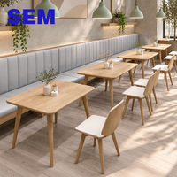 Ensemble table et chaises de restaurant en bois moderne SEM avec sièges rembourrés, banquette de restaurant pour café, boulangerie