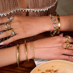 2025 18K mạ vàng có thể điều chỉnh vòng thép không gỉ thời trang Sao Sao Meteor Mở thiết kế với Zircon Inlay hai giai điệu ngón tay Vòng - Product Image 3