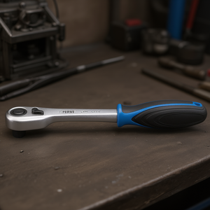 Clé à cliquet ergonomique Fervi en acier Cr-V 12 mm avec poignée réglable - Product Image 3