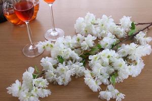 Steli <span class=keywords><strong>lilla</strong></span> rosa <span class=keywords><strong>di</strong></span> alta qualità fioriscono <span class=keywords><strong>fiori</strong></span> rami <span class=keywords><strong>di</strong></span> <span class=keywords><strong>fiori</strong></span> <span class=keywords><strong>di</strong></span> ciliegio artificiale <span class=keywords><strong>di</strong></span> seta decorativa per la festa <span class=keywords><strong>di</strong></span> nozze - Product Image 6