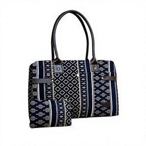 Ensemble de sacs fourre-tout en jacquard indigo Ikat, sac à main en polyester avec pochette, motif géométrique pour les voyages et le shopping - Product Image 1