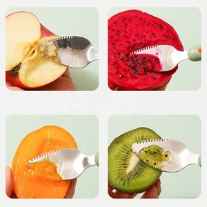 Vente en gros de cuillère à fruits à double tête pour aliments pour bébés cuillère à gratter la <span class=keywords><strong>boue</strong></span> des fruits en acier inoxydable en silicone pour nourrissons - Product Image 3