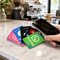 Support de carte de visite NFC NTAG215 étanche en PVC sans contact avec code QR, carte WhatsApp personnalisée pour réseaux sociaux, idéal pour hôtels