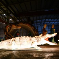 Chinesische Seiden-LED-Laternen Wasserdichte Tierformen Außendekoration für Festivals Halloween/Erntedankfest/Weihnachten/Neujahr