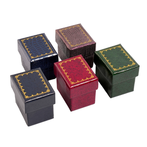Boîte à bijoux rectangulaire luxueuse, boîte à bijoux avec fermeture à rabat, pour emballage de cadeau de mariage, boîte d'emballage de bijoux portable - Product Image 1