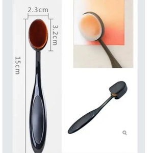 Brochas de Maquillaje sin Rastro al por Mayor de Fábrica, Brocha Mezcladora de Base Portátil de Cerdas Suaves - Product Image 2