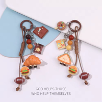 Ensemble de porte-clés mignons sur le thème de la nourriture avec breloques en forme de burger, de biscuits et de pâtisseries, porte-clés à cordon perlé, accessoires pour sacs, cadeaux pour les amateurs de cuisine