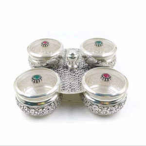 Juego de Cuencos Plateados para Frutos Secos con Cuatro Recipientes y Soporte Decorativo para el Hogar y Regalos Festivos - Product Image 2