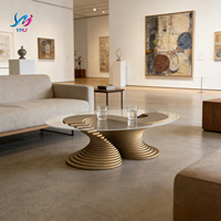 Table basse moderne en forme de S, écologique, avec base en bois spirale unique et plateau en verre, meuble de décoration pour la maison, le café, l'hôtel, le centre commercial, le bureau