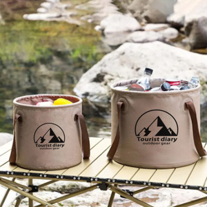Cubo de Agua Plegable y Portátil con Gran Capacidad y Logotipo de Montaña para Acampar y Pescar al Aire Libre - Product Image 1