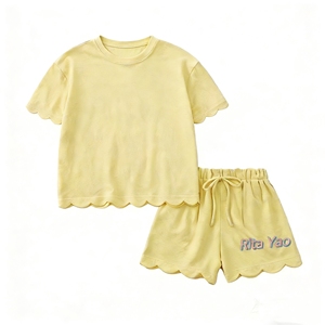 Set Estivo per Bambina in Cotone Pettinato 100% con Pantaloncini a Balze, Completo Personalizzato Due Pezzi per <span class=keywords><strong>Neonata</strong></span> - Product Image 3