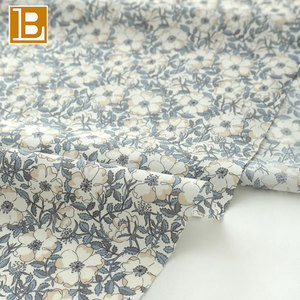Tela de Popelina 100% Algodón con Estampado de <span class=keywords><strong>Flores</strong></span> de Amapola de los Años 80, Marca BILU May <span class=keywords><strong>Morris</strong></span>, Tela Personalizada para Ropa - Product Image 4