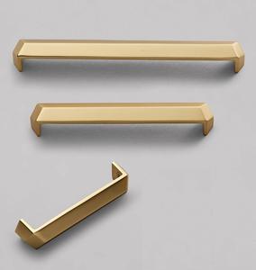 Manija de gabinete de acabado Premium con tacto elegante y estilo de agarre Delgado disponible a precio de exportación - Product Image 2