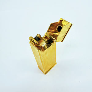 2025 Offre Spéciale <span class=keywords><strong>Fero</strong></span> Side Poulie Flip Kérosène Briquet, Jouez avec, Collectez et donnez des cadeaux - Product Image 5