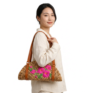 กระเป๋า MILA BAG กระเป๋าสะพายทอมือจากผักตบชวา พร้อมตกแต่งด้วยเชือกถักแบบมาคราเม่ กระเป๋าถือสะพายไหล่แบบทอธรรมชาติ เป็นมิตรกับสิ่งแวดล้อม กระเป๋าช้อปปิ้งชายหาดสไตล์โบโฮ - Product Image 2
