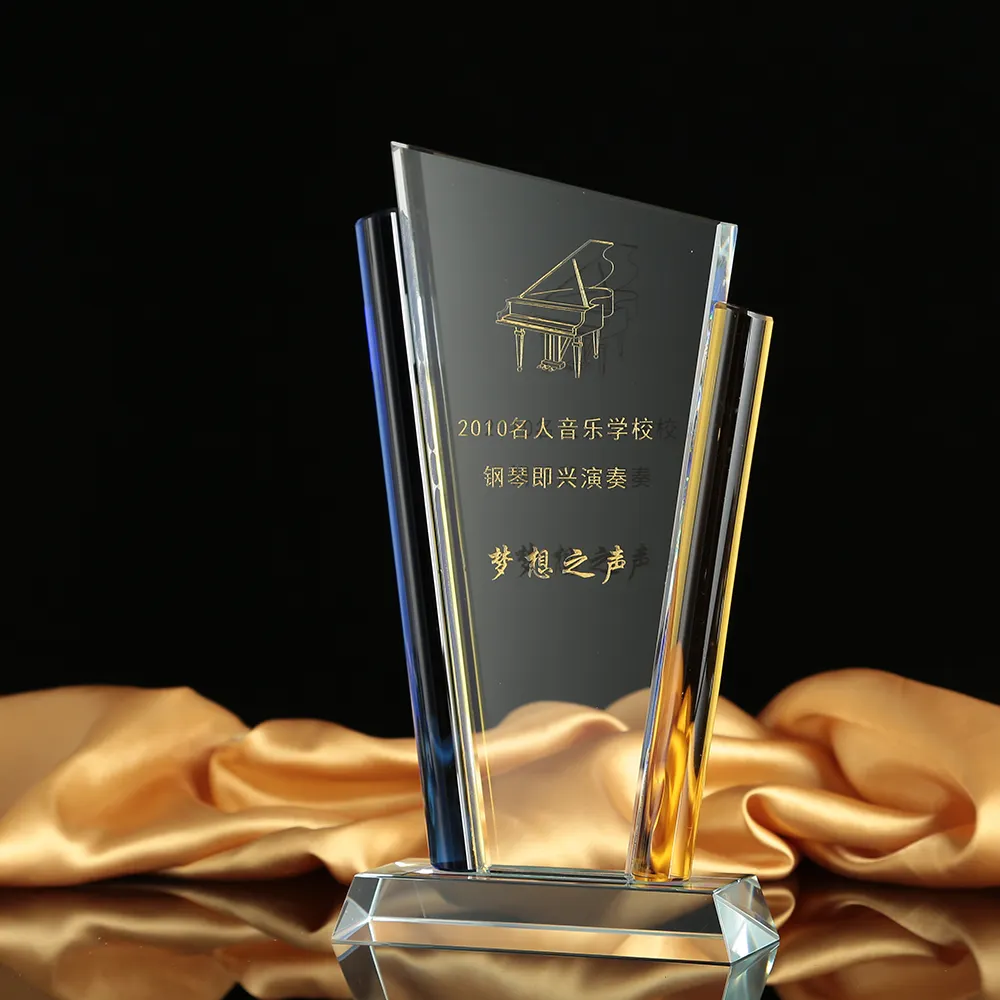 Grosir Murah Penghargaan Desain Baru Biru dan Kuning Piala Kristal