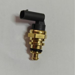 เซ็นเซอร์วัดอุณหภูมิ GK2A-12A648-AA สำหรับฟอร์ด โฟกัส อีโคสปอร์ต 1.0T แบบเชื่อมต่อเร็ว - Product Image 1