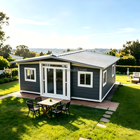 Maison conteneur de luxe extensible à prix d'usine, maison moderne en forme de A avec toit triangulaire, hôtel, complexe hôtelier, maison conteneur modulaire préfabriquée