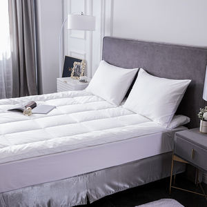 Venta al por mayor Hotel de lujo cálido microfibra transpirable Base de cama conjunto Funda de colchón - Product Image 6