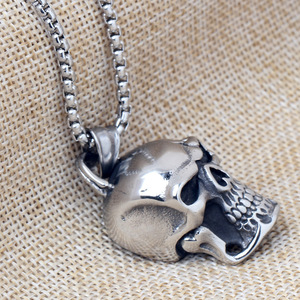 Collar con colgante de calavera de acero inoxidable de 21 mm, estilo retro punk, joyería para fiestas de Halloween - Product Image 4