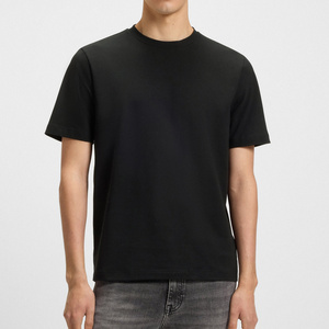 เสื้อยืดผู้ชายแฮปปี้สตรีทเอาท์ฟิต ออกแบบมาเพื่อการเคลื่อนไหวที่ราบรื่น ด้วยดีไซน์ทันสมัยและลุคเรียบง่ายสไตล์ไลฟ์สไตล์ - Product Image 1