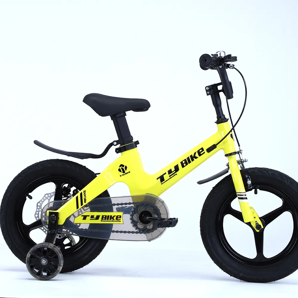 الترويجية مختلف دائم باستخدام عجلة أطفال ثلاثية الدراجة دورة للأطفال
