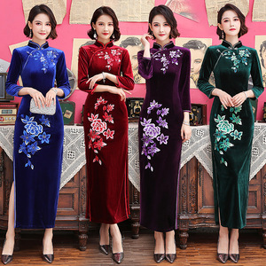 Lungo cinese migliorato cheongsam che ricamo demure cheongsam dress - Product Image 2