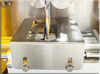 Roll Film Making Filling and Sealing Machine 4 Seal Back Sealed Bag Pouch Automatic Packing Machine for Small Business Liquid