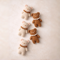 Porte-clés en peluche ours en crochet mignon, paire faite à la main, mini-animaux tricotés, cadeau pour couple