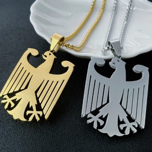 Collar Heimatliebe Lilianthierry de Acero Inoxidable Chapado en Oro de 18K con Diseño de Animales, Aves, Águilas, Halcónes y Halcones, Regalo Promocional - Product Image 1