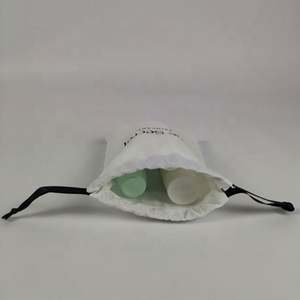 Bolsa con cordón blanca Premium, pequeña bolsa de regalo con Cordón portátil y reutilizable de estilo Vintage a la moda en blanco - Product Image 6