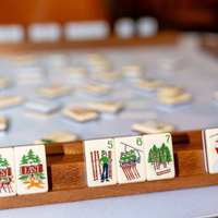 Nouvelle collection 2026 sur le thème du ski : Tuiles de Mahjong bleues américaines, ensemble de Mahjong Maison, tuiles de Mahjong américaines de luxe, tuiles de Mahjong de Noël
