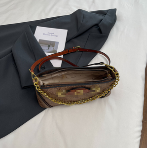 Nuevo Bolso de Hombro/Bandolera Monogramado Versátil Guesses 2026 para Mujer, Bolsos de Mano de Cuero PU de Alta Calidad de la Famosa Marca Guesses - Product Image 3