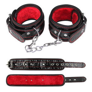 Nuovo Design Set BDSM in Pelle con Grande Diamante, Kit di Bondage per Giochi di Coppia - Product Image 4
