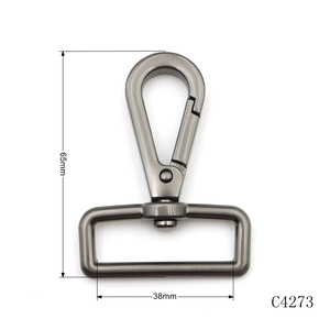 Nova Chegada 38mm Luxo Metal Swivel <span class=keywords><strong>Snap</strong></span> Gancho Ajustável Carabiner Bag Hardware com Gravado Logotipo Forte Seguro Clipe Acessórios - Product Image 4