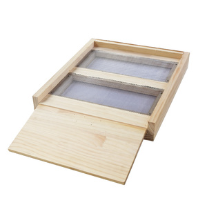 Ruche Langstroth professionnelle à 2 couches, peinte en blanc, en bois de sapin et de pin - Product Image 3
