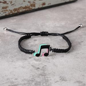En gros Personnalisé Musique Symboles <span class=keywords><strong>Guitare</strong></span> Tressé Main <span class=keywords><strong>Corde</strong></span> Mode Musique Festival Fan Atmosphère <span class=keywords><strong>Bracelet</strong></span> - Product Image 3