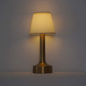 Lampe de table LED RGB moderne rechargeable portable à commande tactile en aluminium CRI 90 Température de couleur 2700K-6000K Dimmable 50000 heures - Product Image 4