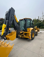 Backhoe Loader Multifungsi XC8C2570 Kapasitas Angkut 2,50 Ton Menguatkan Kekuatan Pondasi di Dataran Tinggi Guyana untuk Pekerjaan Penyelamatan