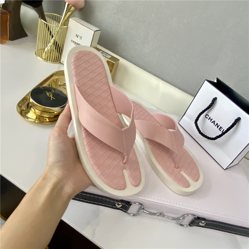 Summer Beach Filpflops PVC Plastic Sole Flip Flops Beach Sliders Flipflop Slippers Women