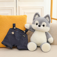 Boneka Anjing Husky Lucu Berbahan Plush dengan Overall Denim, Boneka Hewan Isi Lembut dengan Bordir Bintang, Hadiah untuk Anak dan Dekorasi Rumah